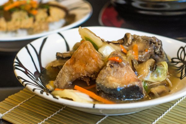 Welke kleuren passen het beste bij de herfstmode?